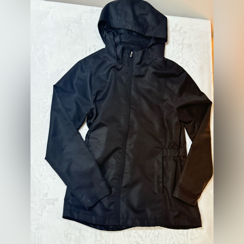 Avalanche Women’s Jacket- black size Medium‎